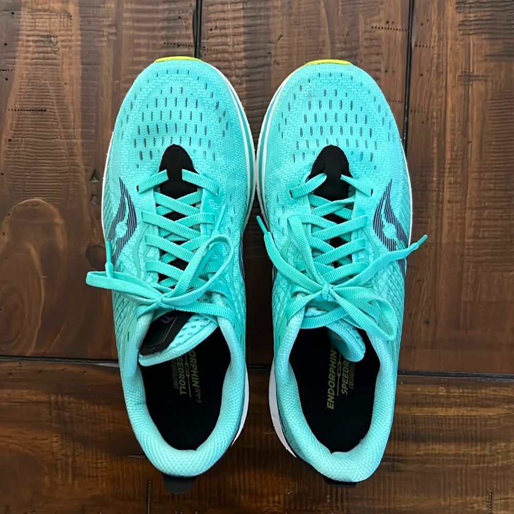 Saucony shoes size 7.5